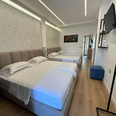 Hotel Europa Kruje Bagian luar foto