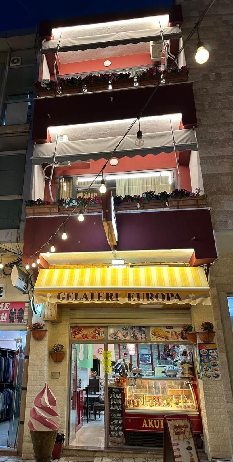 Hotel Europa Kruje Bagian luar foto