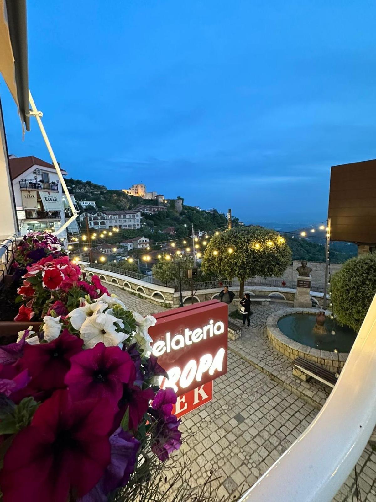 Hotel Europa Kruje Bagian luar foto